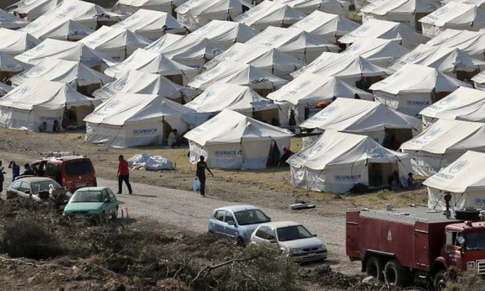 Κορονοϊός: Θετικοί δύο αστυνομικοί στη δομή του Καρά Τεπέ